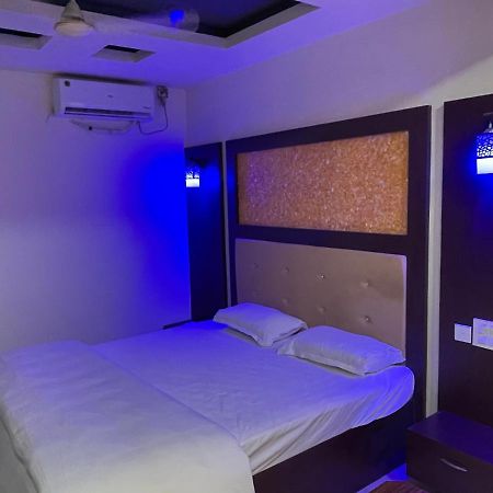 Changanācheri Bassac Residency酒店 外观 照片