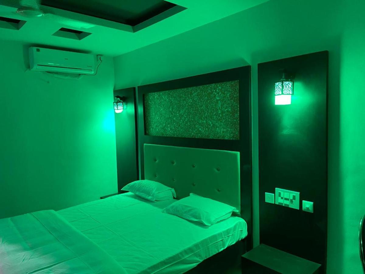 Changanācheri Bassac Residency酒店 外观 照片