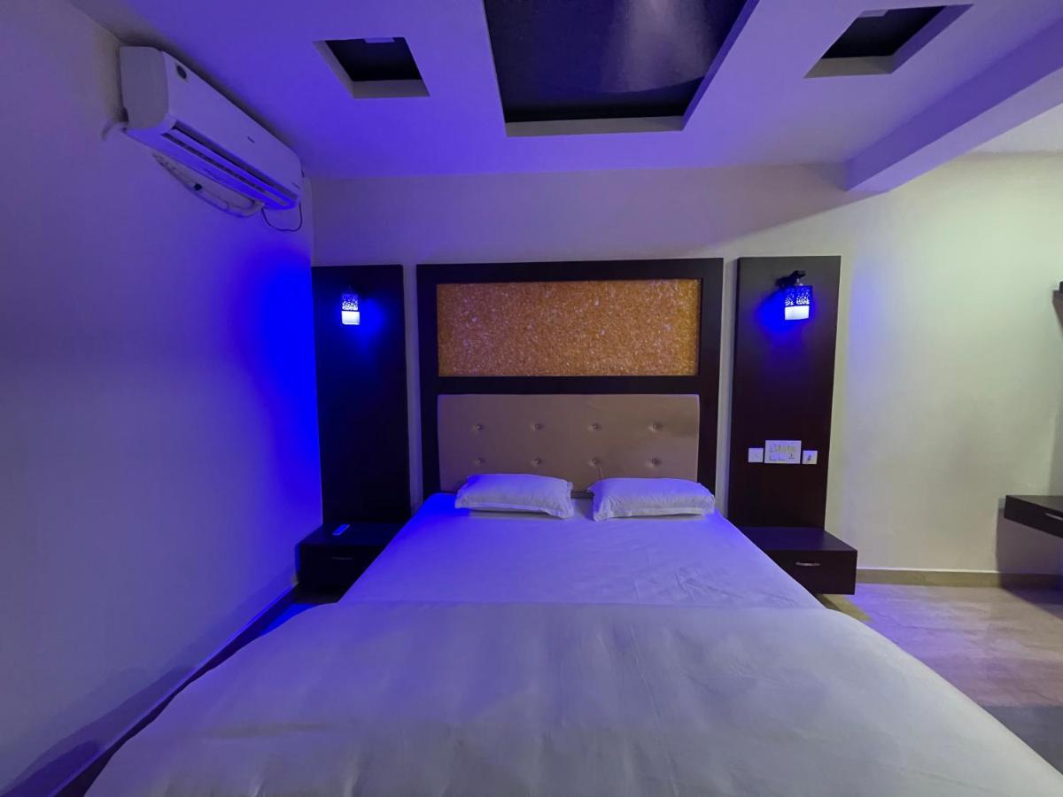 Changanācheri Bassac Residency酒店 外观 照片