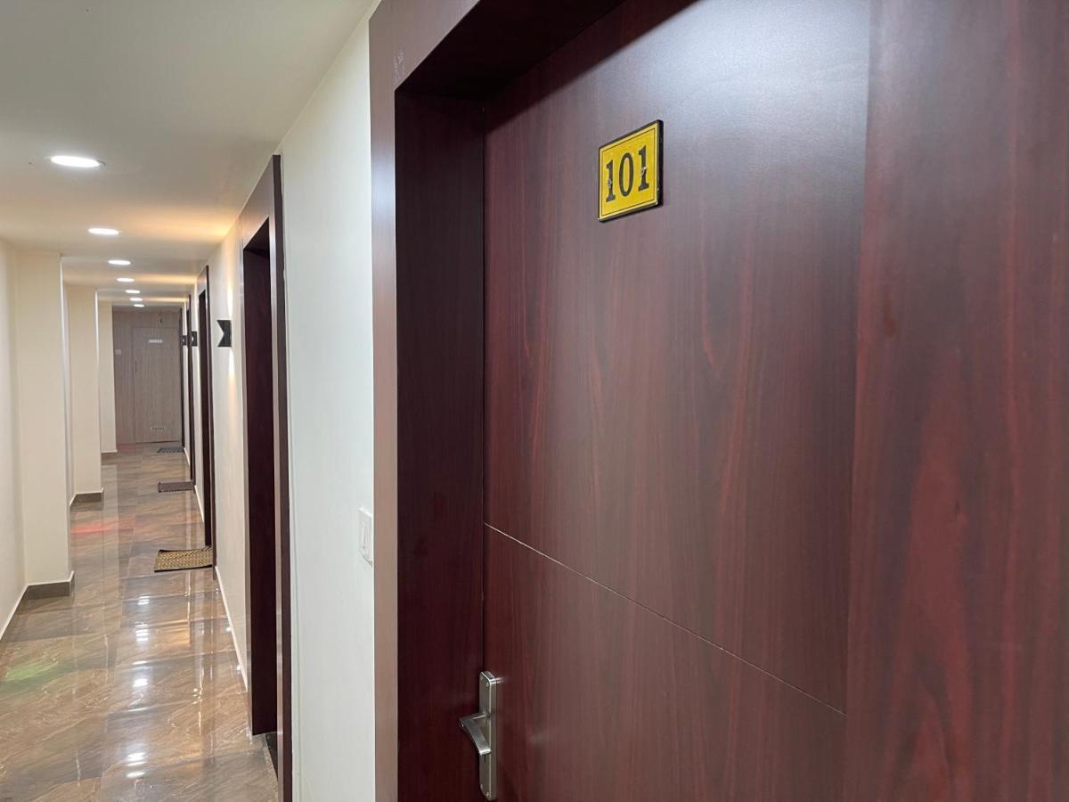 Changanācheri Bassac Residency酒店 外观 照片